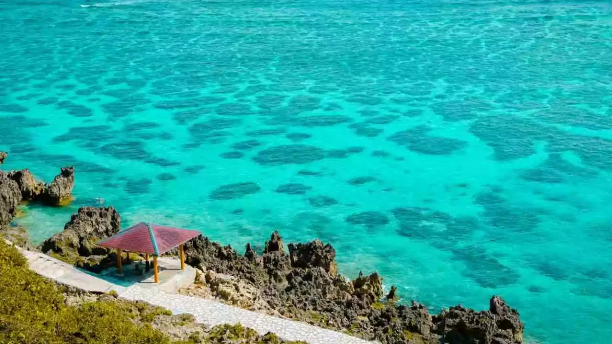 melhores-lugares-para-visitar-no-japao-okinawa-praia-japao