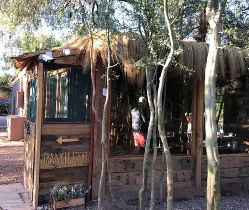 um-cafe-no-meio-do-deserto