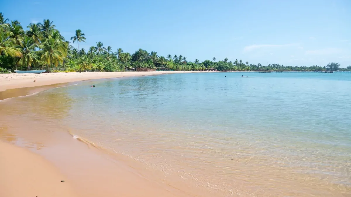 peninsula-de-marau-turismo-brasil