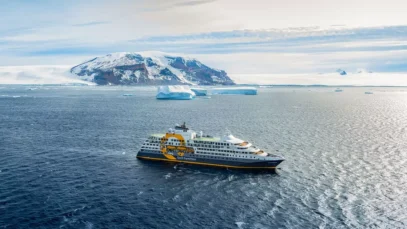 Cruzeiro de expedição na Antártica